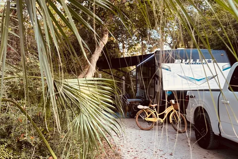 Happy Glamping w/ Campfire Reverie