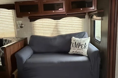 Pet Friendly 2016 Wilderness by Heartland bumper pull camper