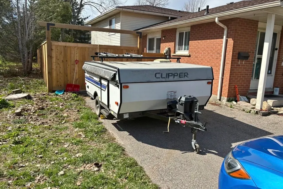 Edward's Coachmen Clipper pop-up camper Tent Trailer