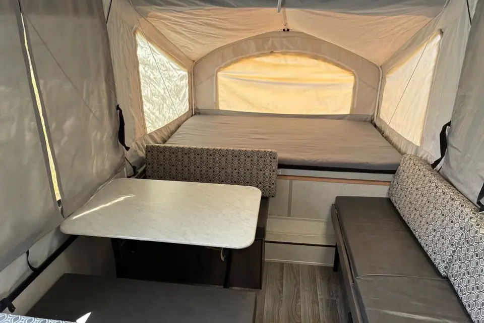 Edward's Coachmen Clipper pop-up camper Tent Trailer