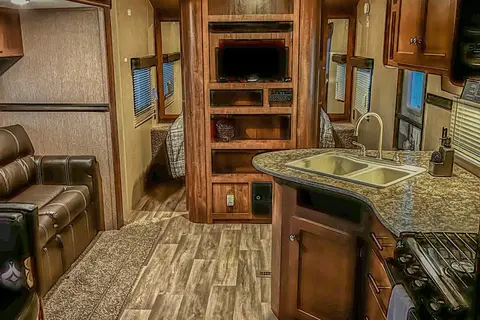 Luxury Aspen Trail 2980BHS Travel Trailer