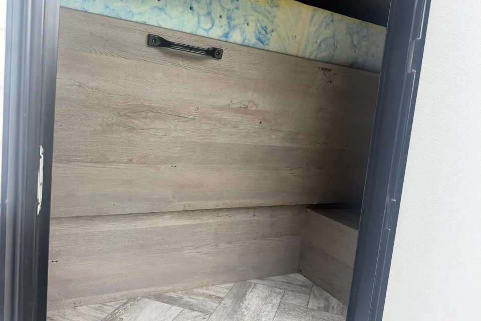 Stephanie's Keystone 260TBWE Travel Trailer