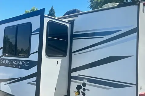 Family Fun Sundance  Travel Trailer