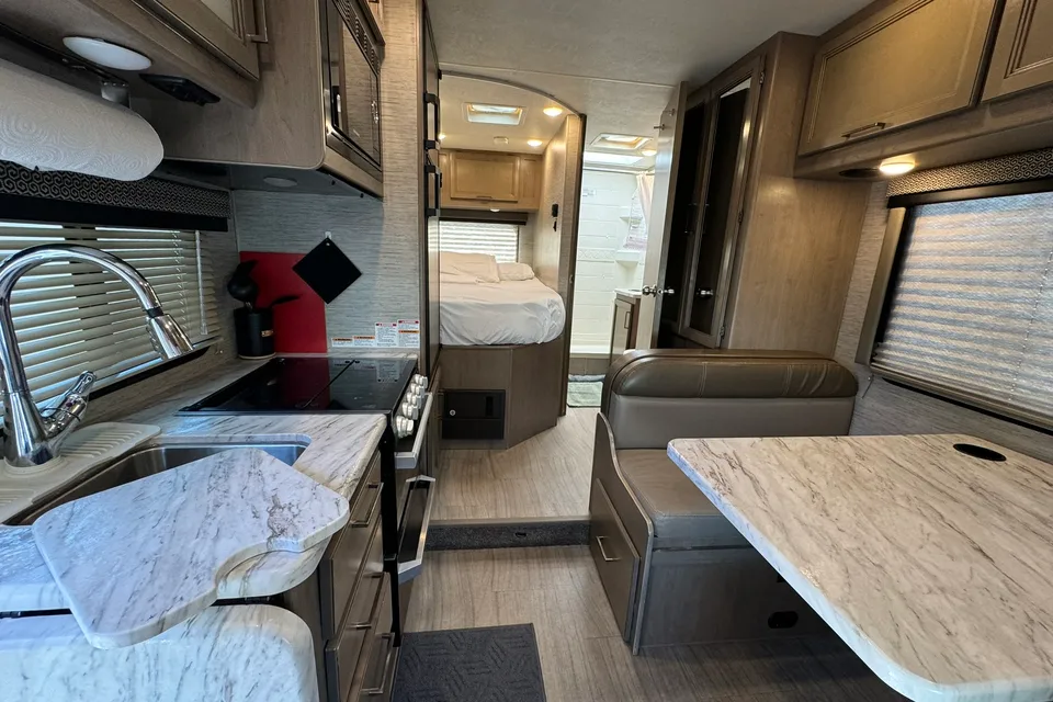 Star | Pick up Near LAS Airport