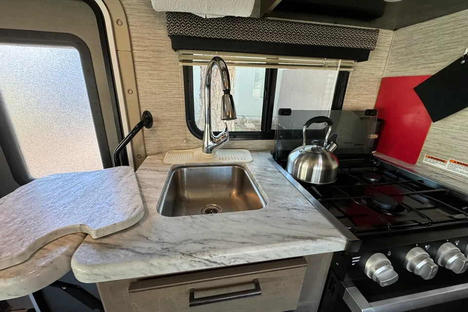Star | Pick up Near LAS Airport