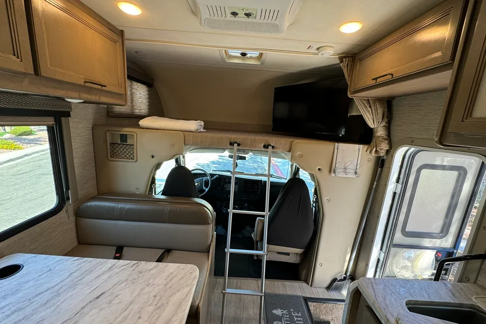 Star | Pick up Near LAS Airport