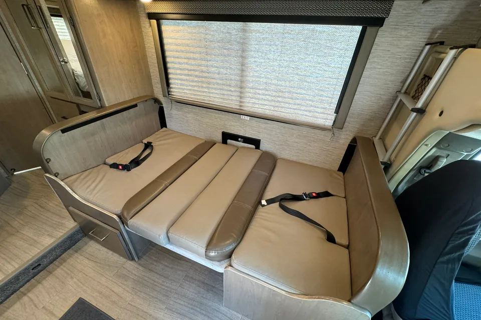 Star | Pick up Near LAS Airport