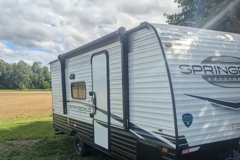 ROSS's MINI BUNK HOUSE