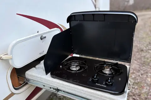 Chris's Coleman Lantern 240RB Travel Trailer