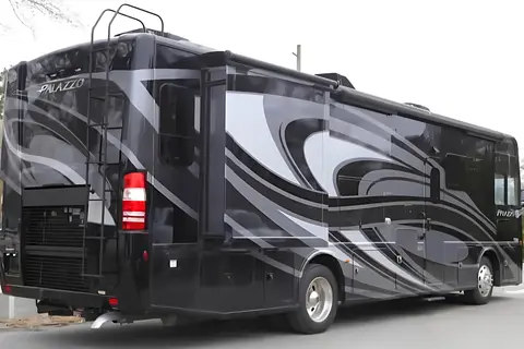 The Palazzo Royale – Luxury Diesel Class A