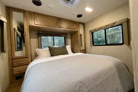 Gladys the All Inclusive RV