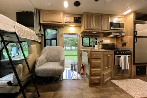 Gladys the All Inclusive RV