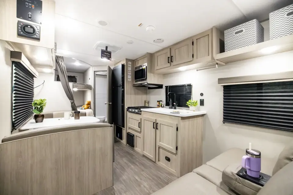 AURORA LITE with Private Master and Bunks