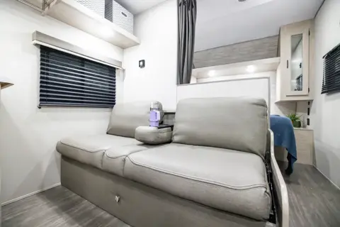 AURORA LITE with Private Master and Bunks