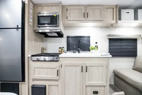 AURORA LITE with Private Master and Bunks
