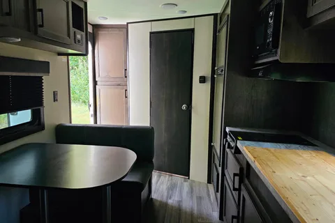 18 ft. Starcraft Trailer