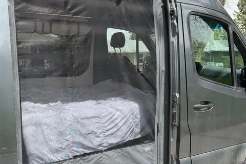 The Rockies Family Sprinter