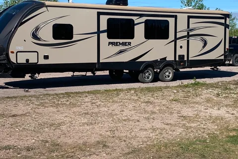 Mitchell's Keystone Premier 34BH Travel Trailer