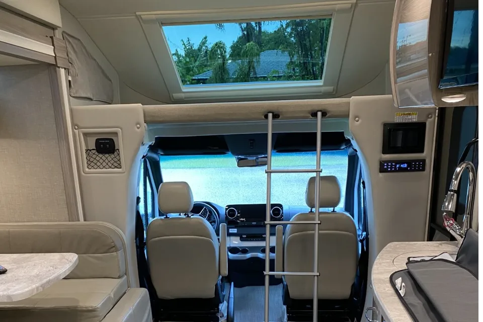 Black Beauty-Our 2021 Thor Delano FB 24 Motor Coach 