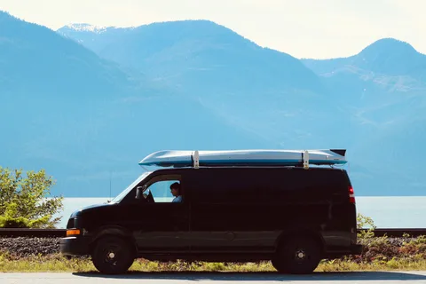 Ruth- Heated Cozy Winter Escape with winter tires 