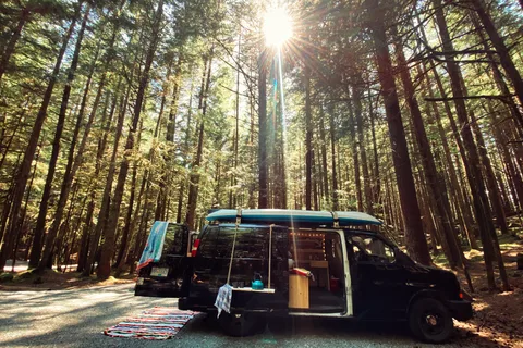 Ruth- Heated Cozy Winter Escape with winter tires 