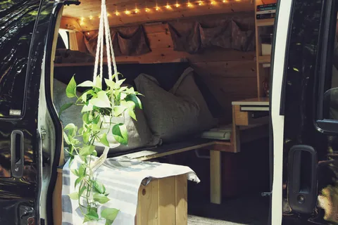 Ruth- Heated Cozy Winter Escape with winter tires 