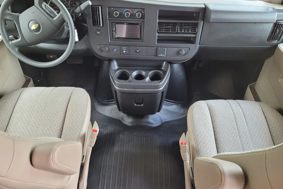 South Tejas RV Rentals-Sunseeker 