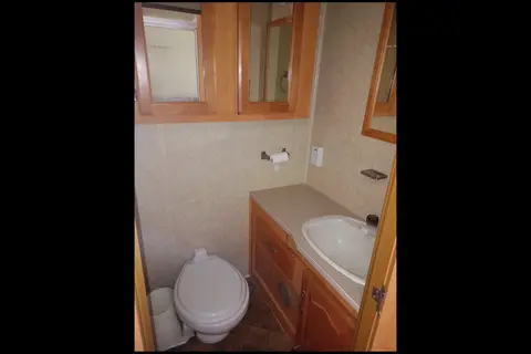 Francis Forest River Sunseeker Classe C