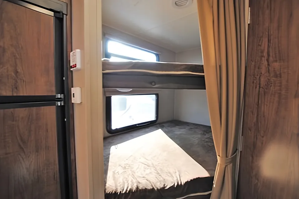 Cherry Valley RV Rental's