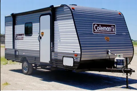 C & E’s Cozy Camper