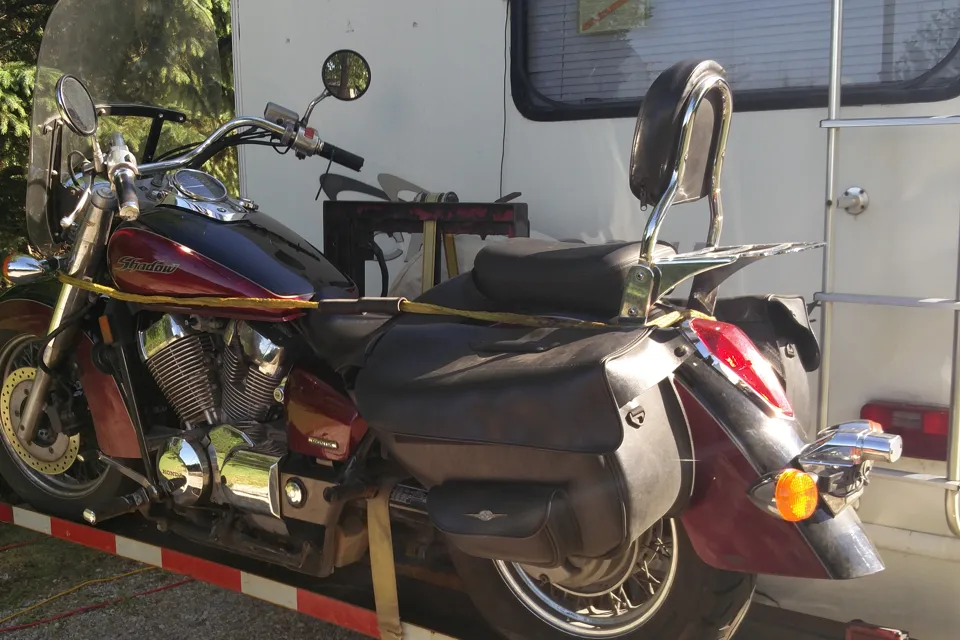 Class C Thor with bike/motorcycle stand  24 feet +option to rent motorcycle -sleeps up to 6