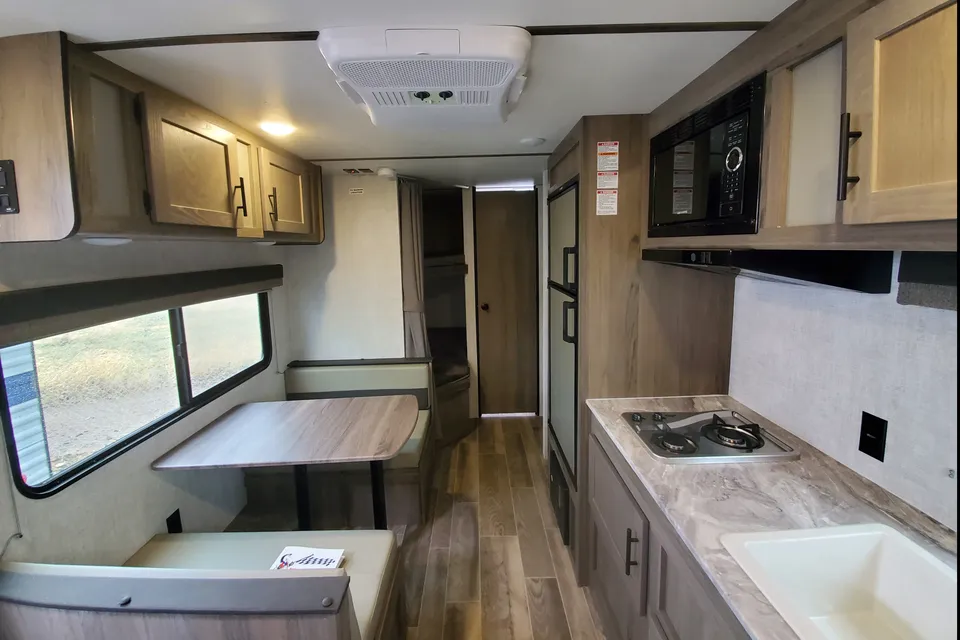 2021 Gulf Stream Conquest Travel Trailer