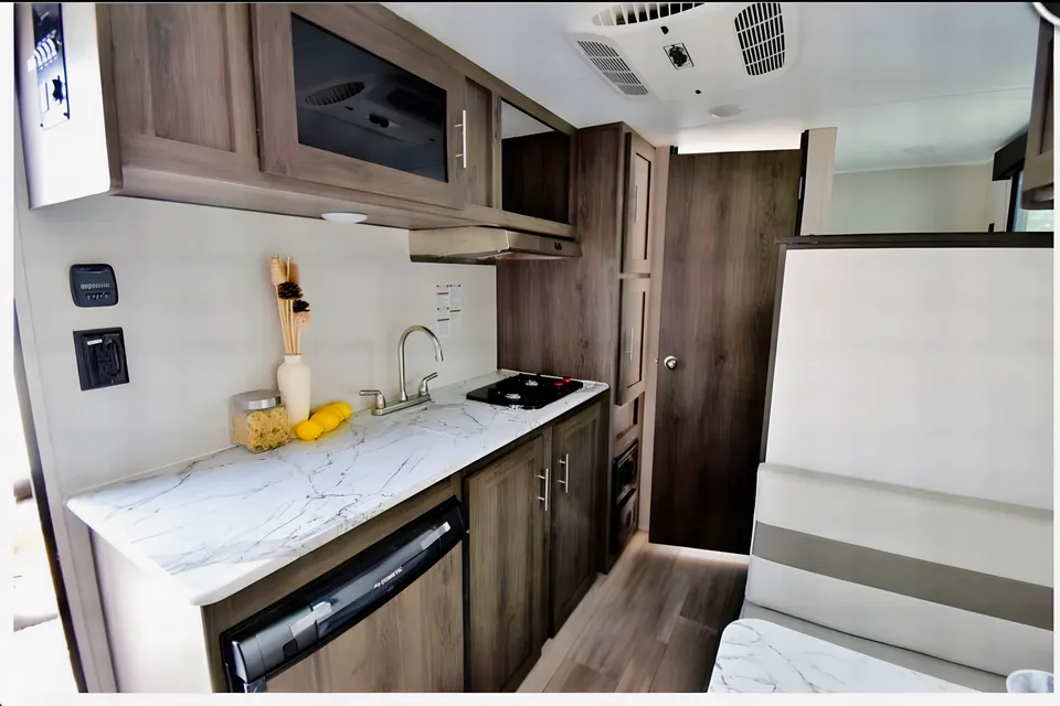 Coachmen Clipper