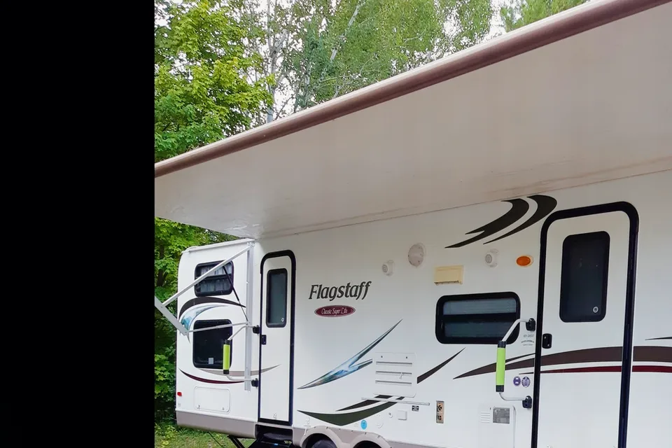 Pamela's Flagstaff 831QB Travel Trailer