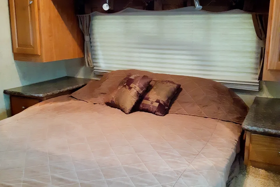Pamela's Flagstaff 831QB Travel Trailer