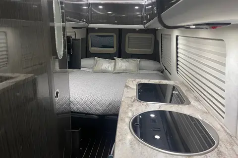 Westley's Airstream 24GL Limo/Camper