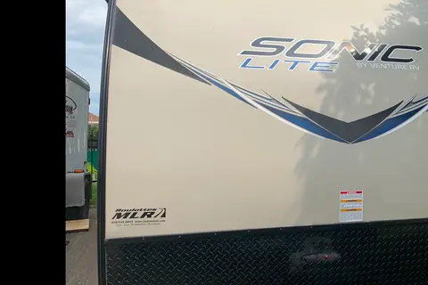 Jean-michel Venture Rv Sonic Roulotte