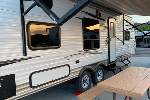 Georgina Jayco Jay flight Travel Trailer