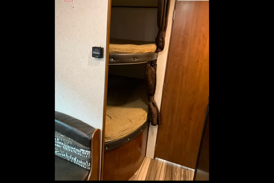 Georgina Jayco Jay flight Travel Trailer