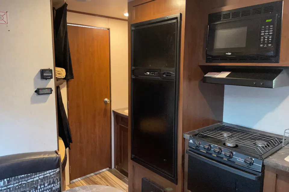Georgina Jayco Jay flight Travel Trailer