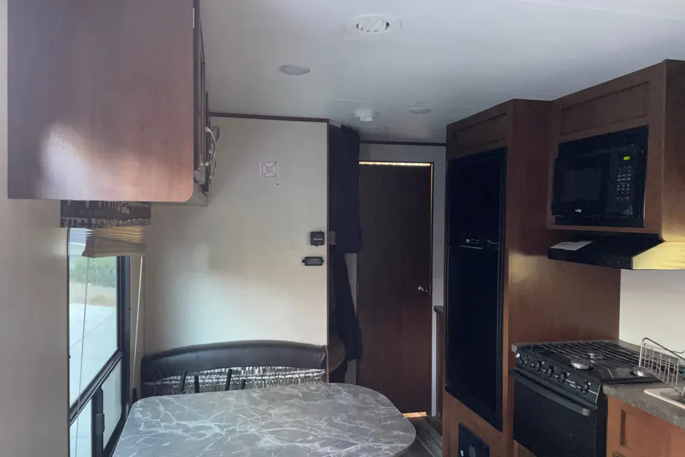 Georgina Jayco Jay flight Travel Trailer
