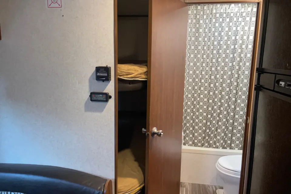 Georgina Jayco Jay flight Travel Trailer
