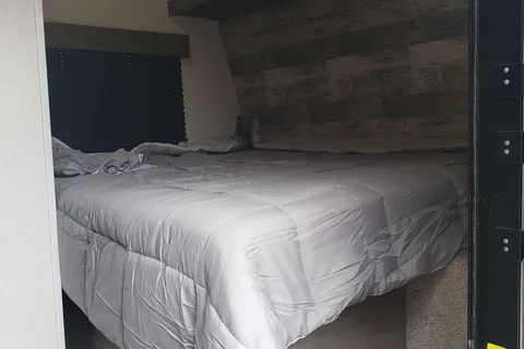 Keystone Springdale Travel Trailer