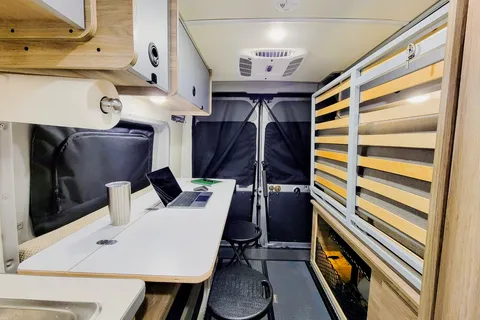 2022 Winnebago Solis - Seats 4, Sleeps 4