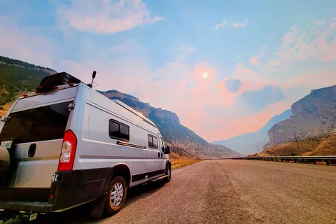 2022 Winnebago Solis - Seats 4, Sleeps 4