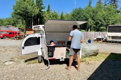 LYUBEN's DROPLET trailer Teardrop trailer  Micro Trailer