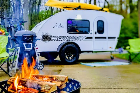 InTech Luna Rover Lightweight Overland Trailer - Overland Adventures!
