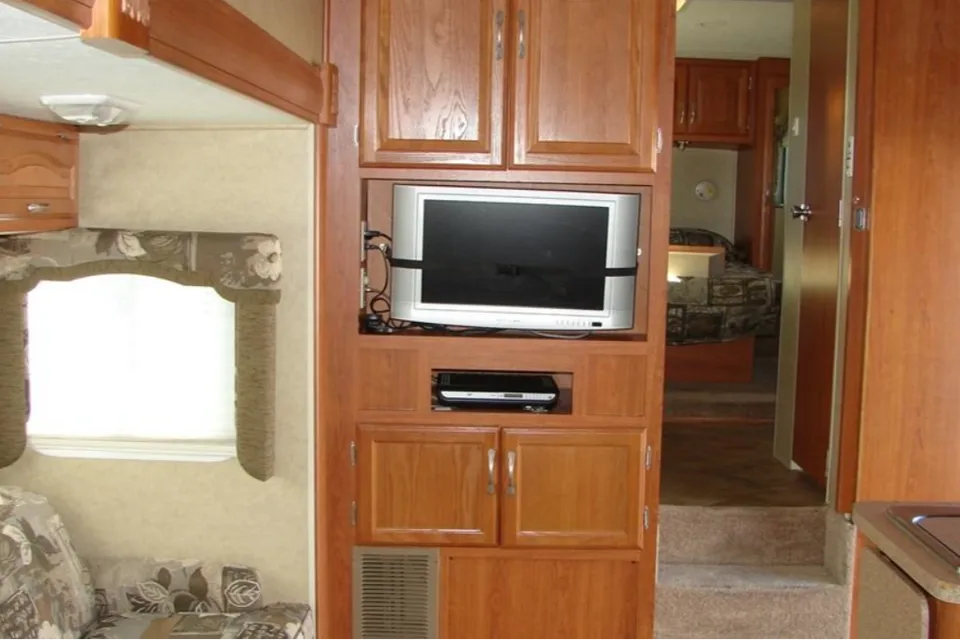 Holiday Rambler Savoy LX