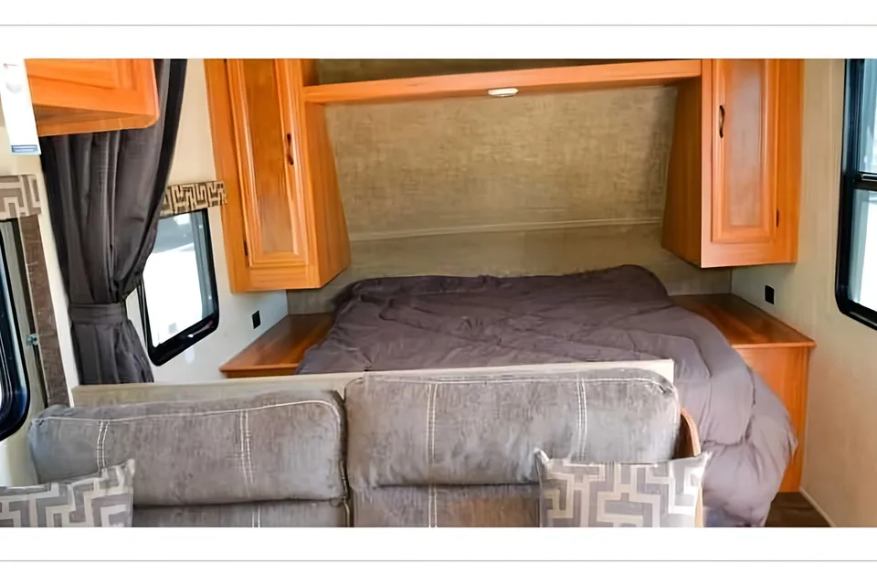 Tatjana's U#3 Travel Trailer