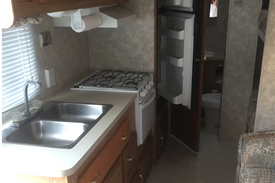Unit #5 Lets Camp RV Rentals. Coachman Camping Adventure. 